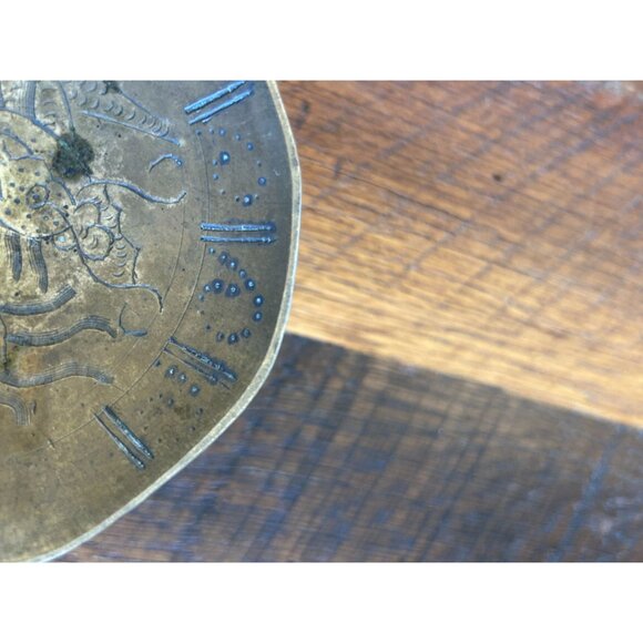 Vintage Chinese Brass Hand-Etched Pedestal Trinket Dish - Picture 6 of 10